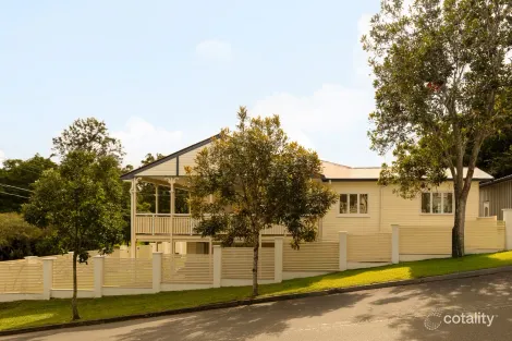 Property photo of 1 Pavonia Street Ashgrove QLD 4060