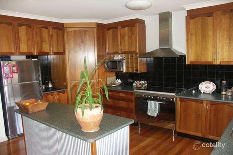 Property photo of 19 Shawbrook Avenue Benalla VIC 3672