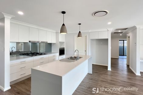 Property photo of 3 Severn Circle Dubbo NSW 2830