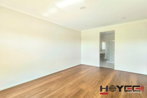 Property photo of 22 Casino Parade Point Cook VIC 3030