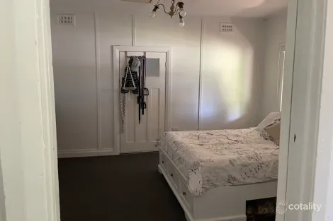 Property photo of 16 Stipa Street Goolgowi NSW 2652