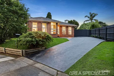 6 Chamouni Ct, Frankston, VIC 3199