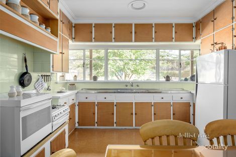 Property photo of 5 Devon Street Eaglemont VIC 3084