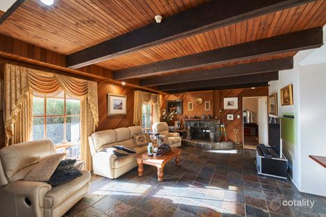 Property photo of 98 Etheridge Court Heathcote VIC 3523