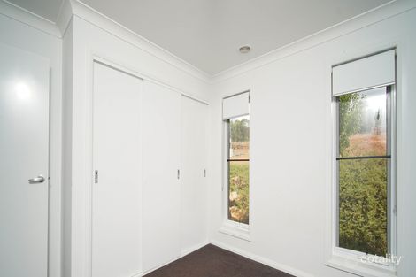 Property photo of 33 Clifton Street Bourkelands NSW 2650