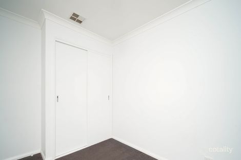 Property photo of 33 Clifton Street Bourkelands NSW 2650