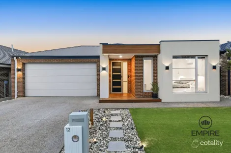 Property photo of 12 Emery Drive Clyde North VIC 3978