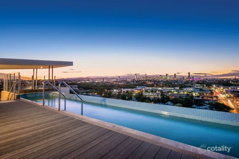 Property photo of 1038/123 Cavendish Road Coorparoo QLD 4151