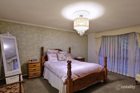 Property photo of 9 Halcyon Grove Cockatoo VIC 3781