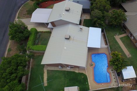 Property photo of 12 Russ Layton Drive Emerald QLD 4720
