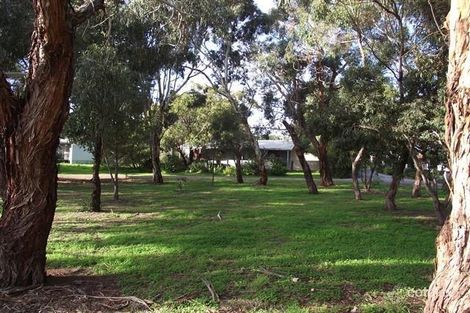 Property photo of 17 Dolphin Avenue Carrickalinga SA 5204