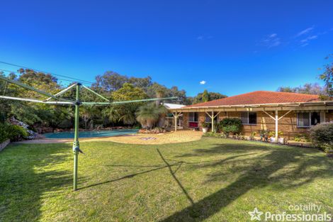 39 Mallee Way, Forrestfield, WA 6058