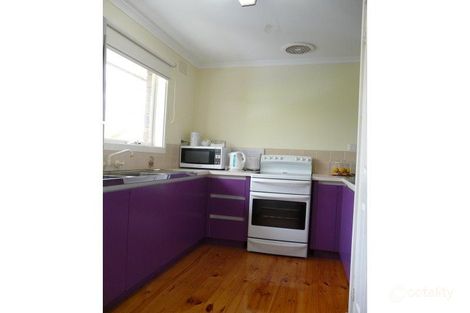 Property photo of 1 Kimberley Road Werribee VIC 3030