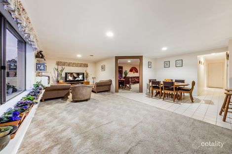 Property photo of 16 Banyalla Drive Cranbourne West VIC 3977