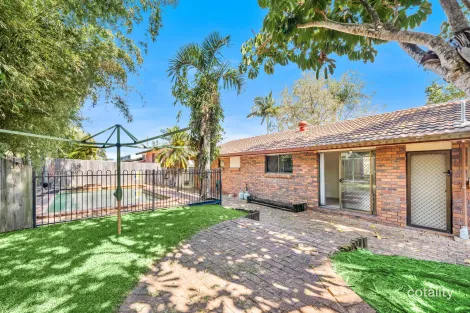 Property photo of 13 Briggs Road Springwood QLD 4127
