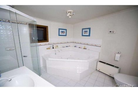 Property photo of 59 Murray Road Dandenong North VIC 3175