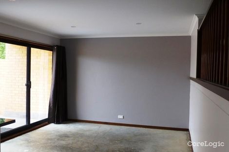 Property photo of 18 Waramanga Place Waramanga ACT 2611