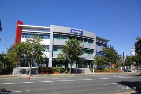 10/2 Waterfront Pl, Robina, QLD 4226