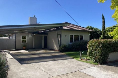 8 Thelma Ave, Essendon North, VIC 3041