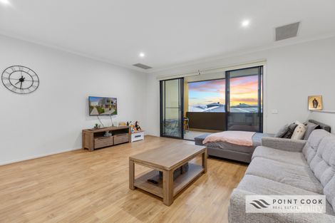 Property photo of 21 Jolimont Road Point Cook VIC 3030