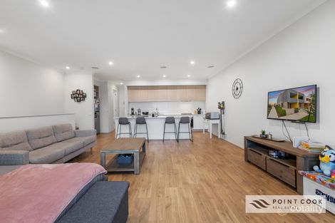 Property photo of 21 Jolimont Road Point Cook VIC 3030