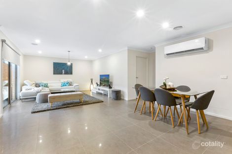 Property photo of 2 Moore Drive Fraser Rise VIC 3336