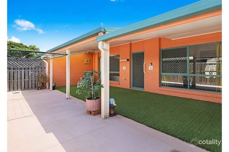 Property photo of 40/40 Lakeside Crescent Currimundi QLD 4551