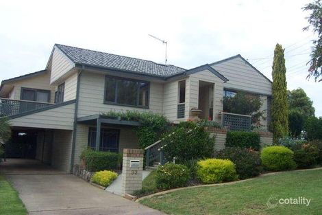 33 Calton Rd, Batehaven, NSW 2536