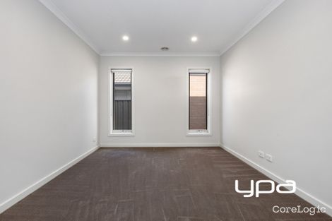 Property photo of 13 Marble Drive Cobblebank VIC 3338