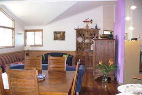 2 Rinaldi St, Moffat Beach, QLD 4551