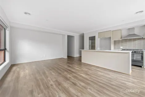 Property photo of 19 Benson Drive Werribee VIC 3030