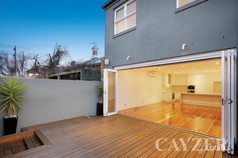 Property photo of 25 Dinsdale Street Albert Park VIC 3206