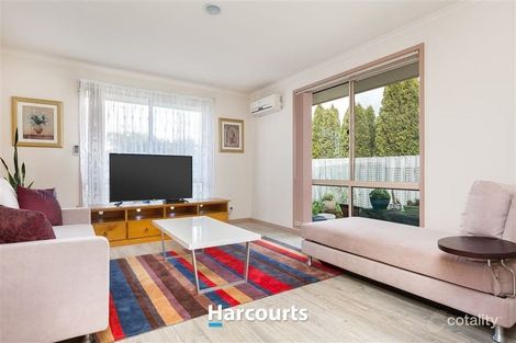 Property photo of 1/19 Harmon Close Berwick VIC 3806