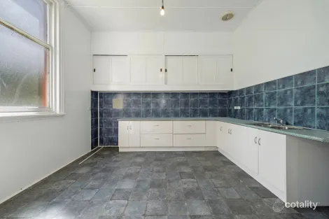 Property photo of 25 Shaw Street Mortlake VIC 3272