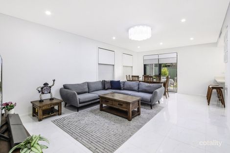 Property photo of 8 Lurnea Avenue Georges Hall NSW 2198
