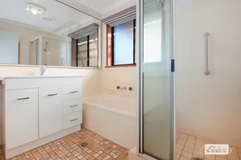 Property photo of 5/881 Padman Drive West Albury NSW 2640