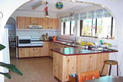 Property photo of 33 Jannusch Road Gowrie Mountain QLD 4350