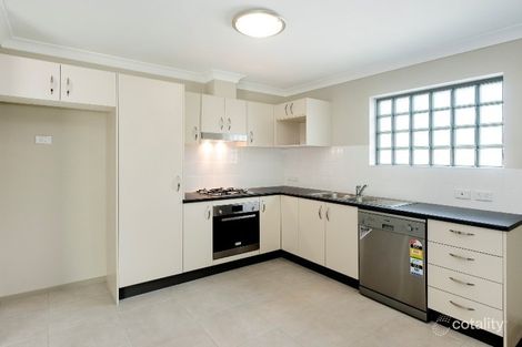 Property photo of 4/80-82 Lawson Street Morningside QLD 4170