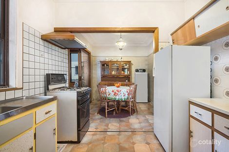 Property photo of 30 Brompton Road Bellambi NSW 2518