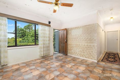 Property photo of 30 Brompton Road Bellambi NSW 2518