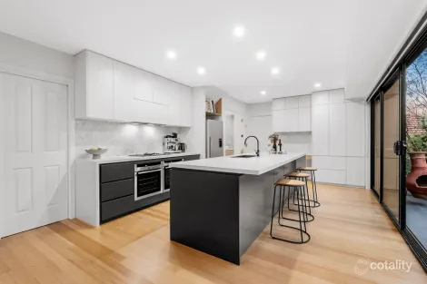 Property photo of 3 Pine Lodge Court Templestowe VIC 3106