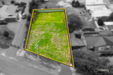 30 Commercial Rd, Heyfield, VIC 3858