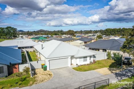 Property photo of 11 Pegasus Boulevard McKail WA 6330