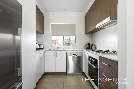 Property photo of 20 Emily Loop Madeley WA 6065