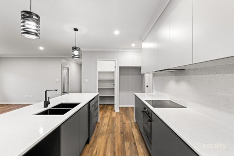 Property photo of 131 Cronin Road Highfields QLD 4352