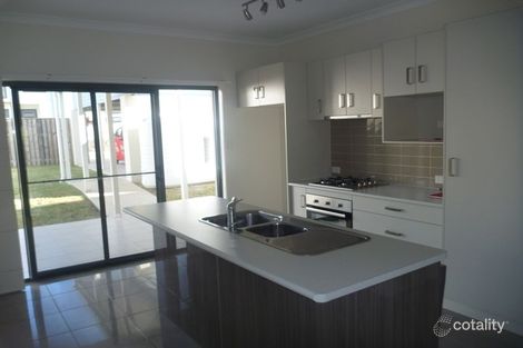 Property photo of 4 Wedgetail Road Clinton QLD 4680