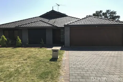 15 Foxton Bvd, High Wycombe, WA 6057