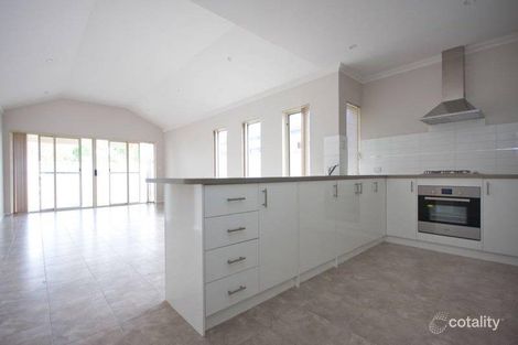 5 Haslemere Way, Morley, WA 6062