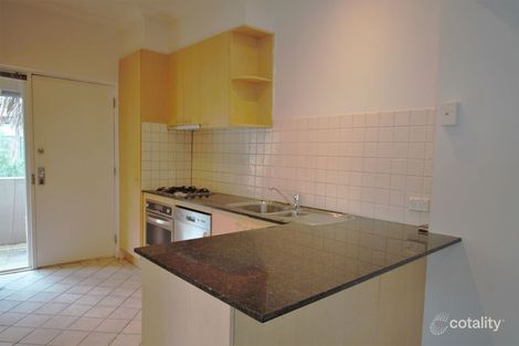 3/81 Mitford St, Elwood, VIC 3184