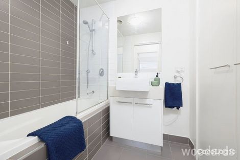 Property photo of 15/790-792 Warrigal Road Malvern East VIC 3145